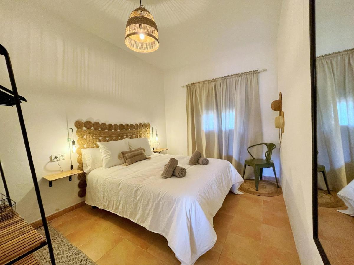 Apartamentos Carabela Bãi biển Bãi biển Playa Migjorn Ngoại thất bức ảnh